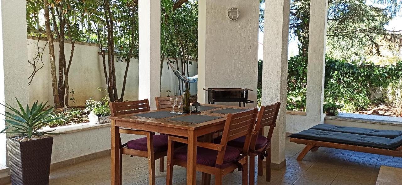 Apartments Vukovic Stari Grad  Luaran gambar