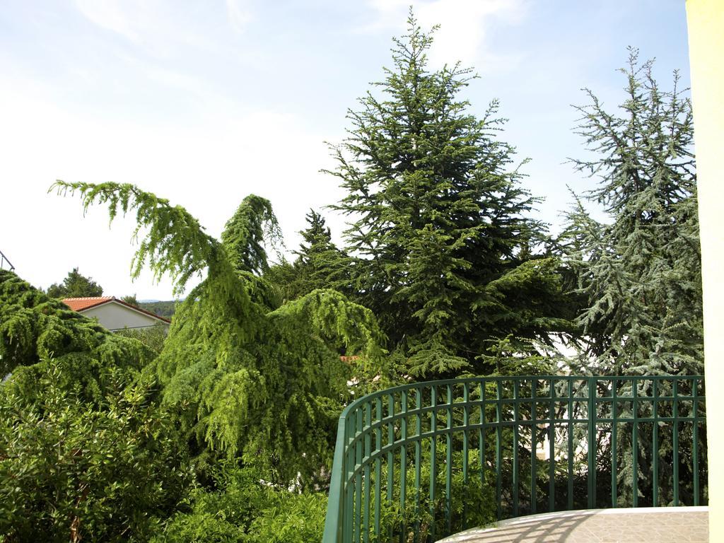 Apartments Vukovic Stari Grad  Bilik gambar