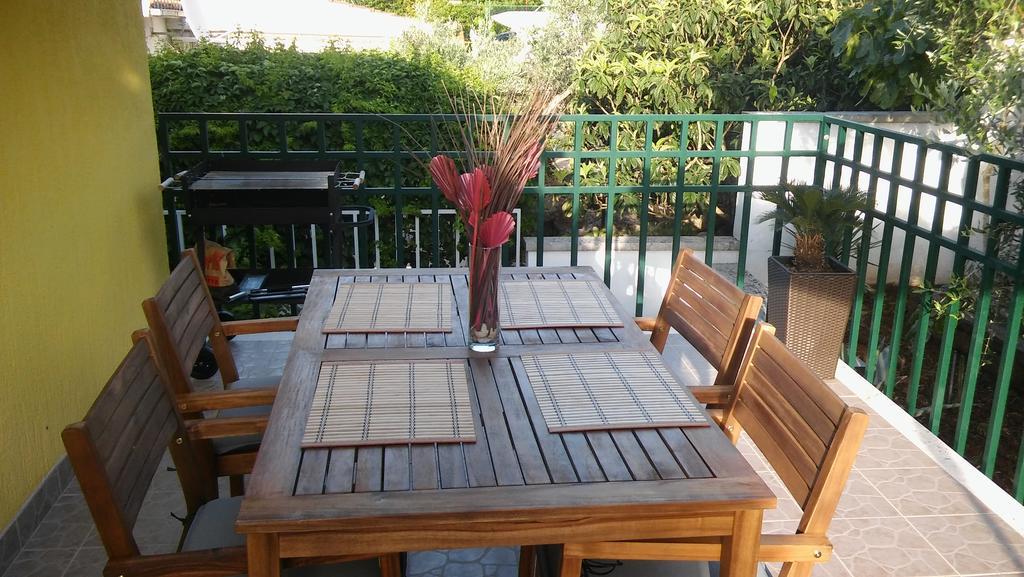 Apartments Vukovic Stari Grad  Luaran gambar